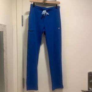 Women’s FIGS scrub pants. Size XS.